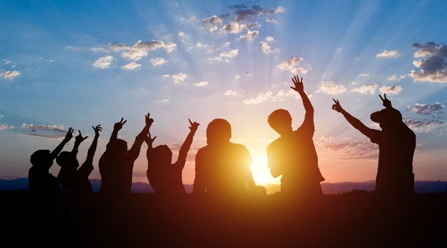 實(shí)施“三鄉(xiāng)工程”支持各類人才下鄉(xiāng)八大舉措